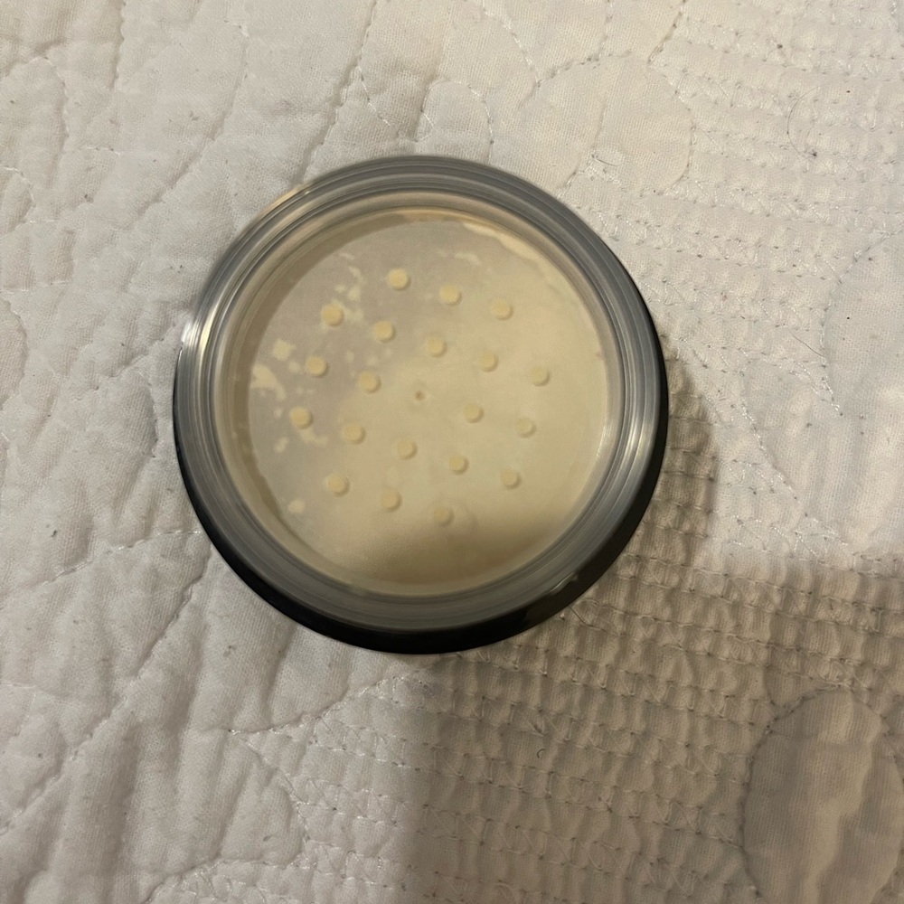 LIGHTWEIGHT POWDER TO REMOVE SHINE - N2 COOL NEUTRAL
